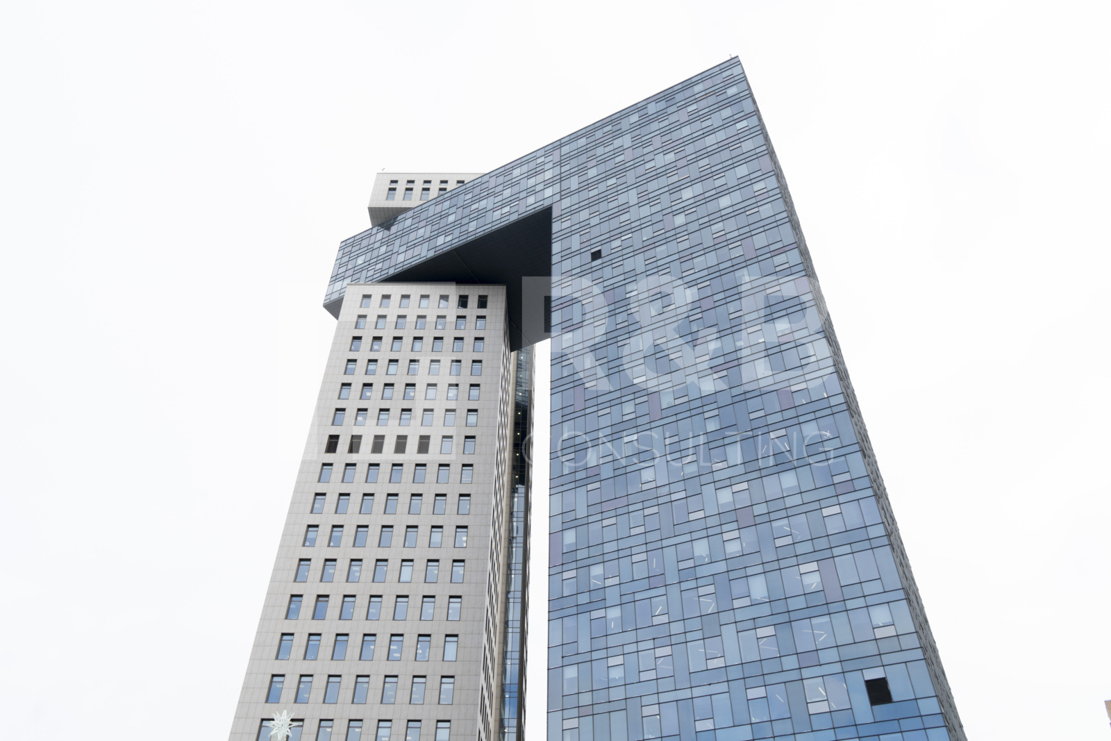 Golden Gate (Голден Гейт)